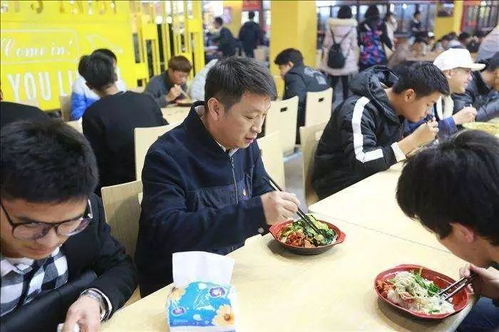 “校長先吃”，校園食品安全監(jiān)督新舉措的價(jià)值與思考